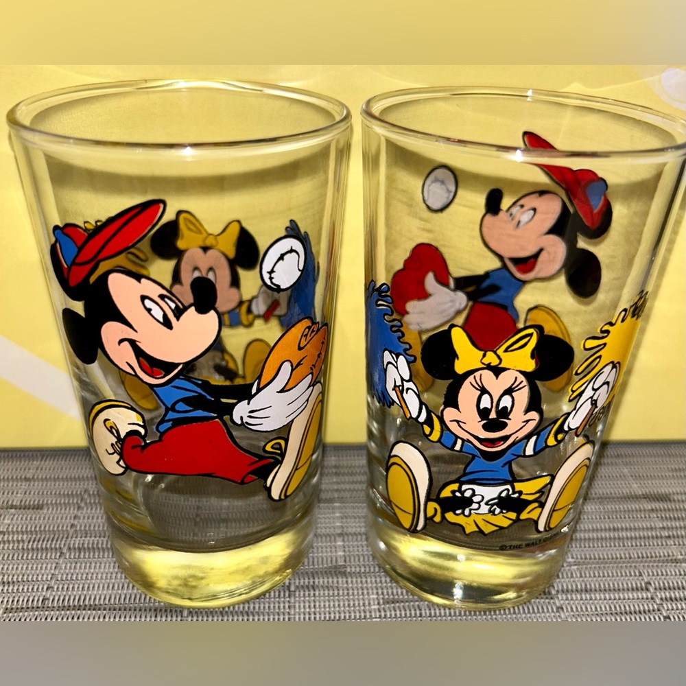 The Walt Disney Company Mickey Mouse & Minnie Mouse Vintage Glasses (Set of 2).